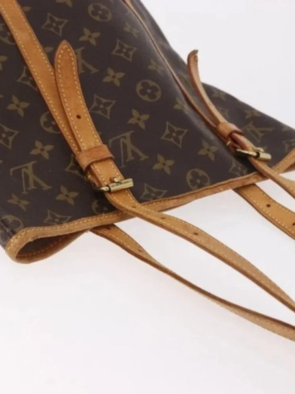 LOUIS VUITTON Monogram Bucket GM Shoulder Bag M42236 LV Auth BA13423